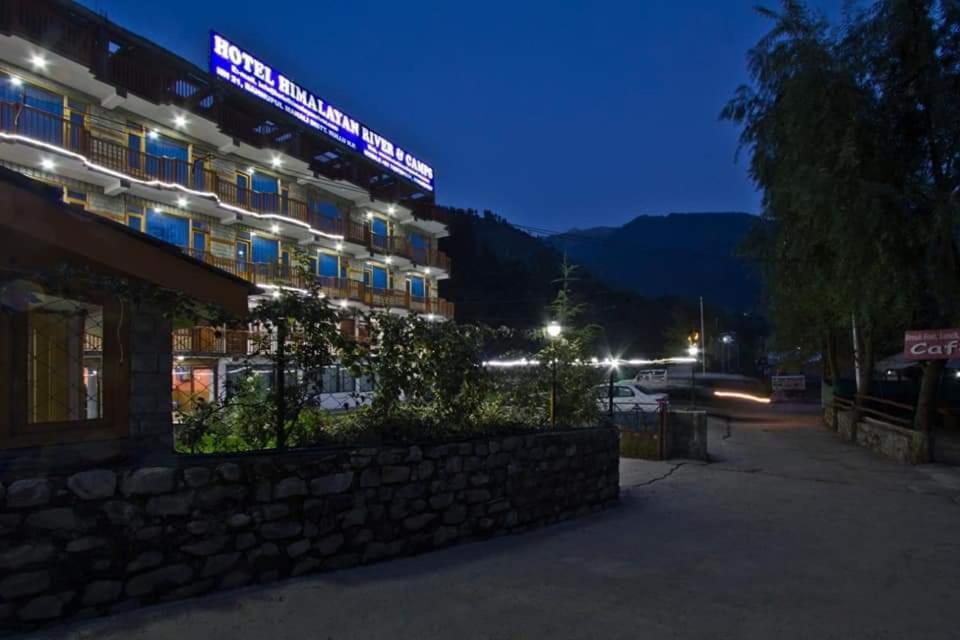 Hotel Himalayan River- Riverside Hotel Manāli エクステリア 写真