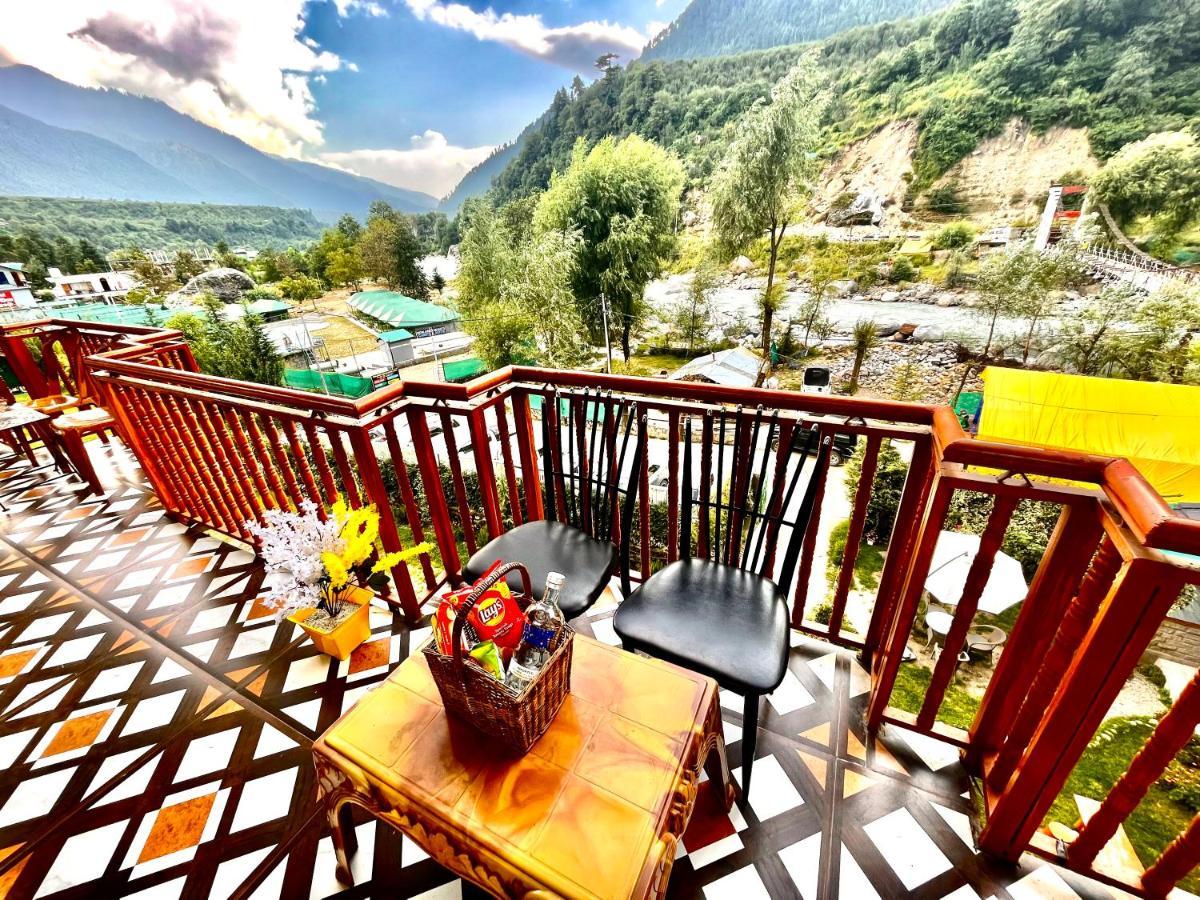 Hotel Himalayan River- Riverside Hotel Manāli エクステリア 写真