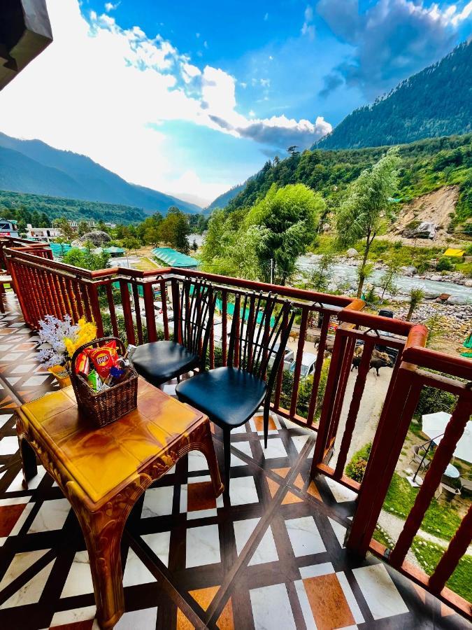 Hotel Himalayan River- Riverside Hotel Manāli エクステリア 写真
