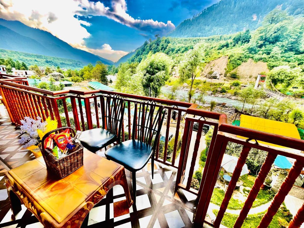 Hotel Himalayan River- Riverside Hotel Manāli エクステリア 写真